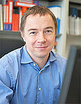 Prof. Dr. Sven Rau