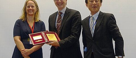 Nicolette van Dijk, Prof. Hiroshi Miyasaka, Frank Würthner
