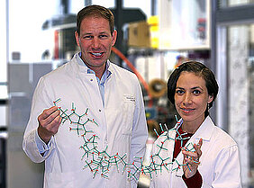 Dr. Maria Elena Ortiz Soto und Professor Jürgen Seibel